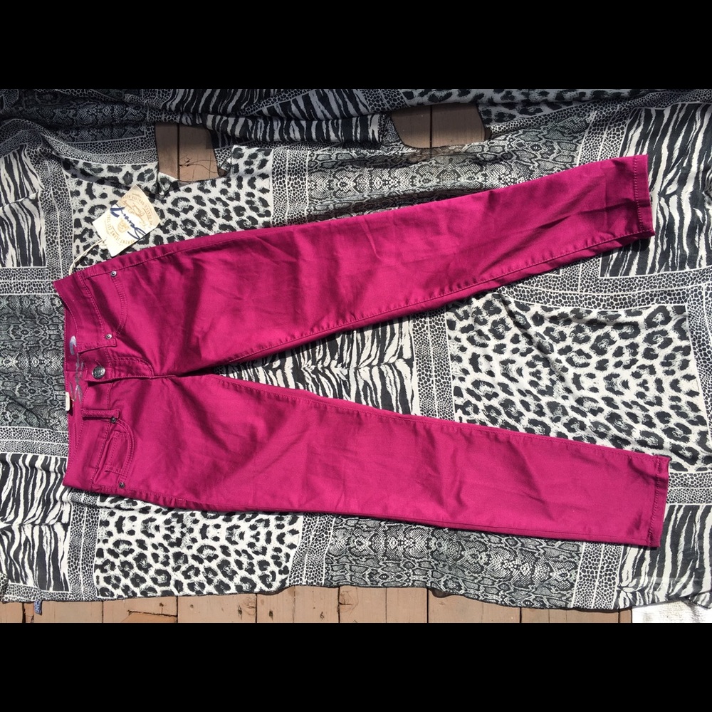 Skinny Legging Low Rise Seven Jeans